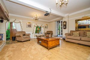 Photo 43- click for photo gallery